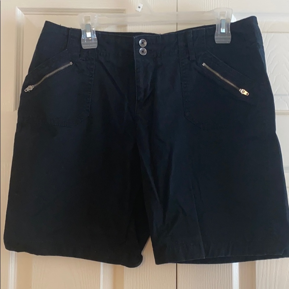 3/$15 Black Bermuda with Zipper Details